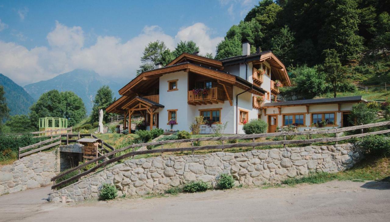 Giustino Agriturismo Dalla Natura La Salute מראה חיצוני תמונה